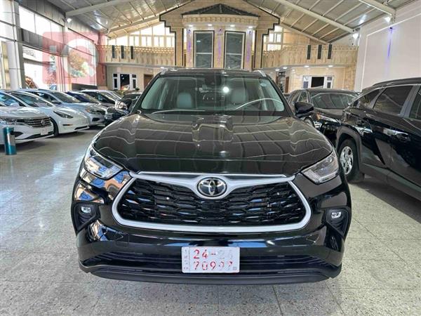 Toyota for sale in Iraq